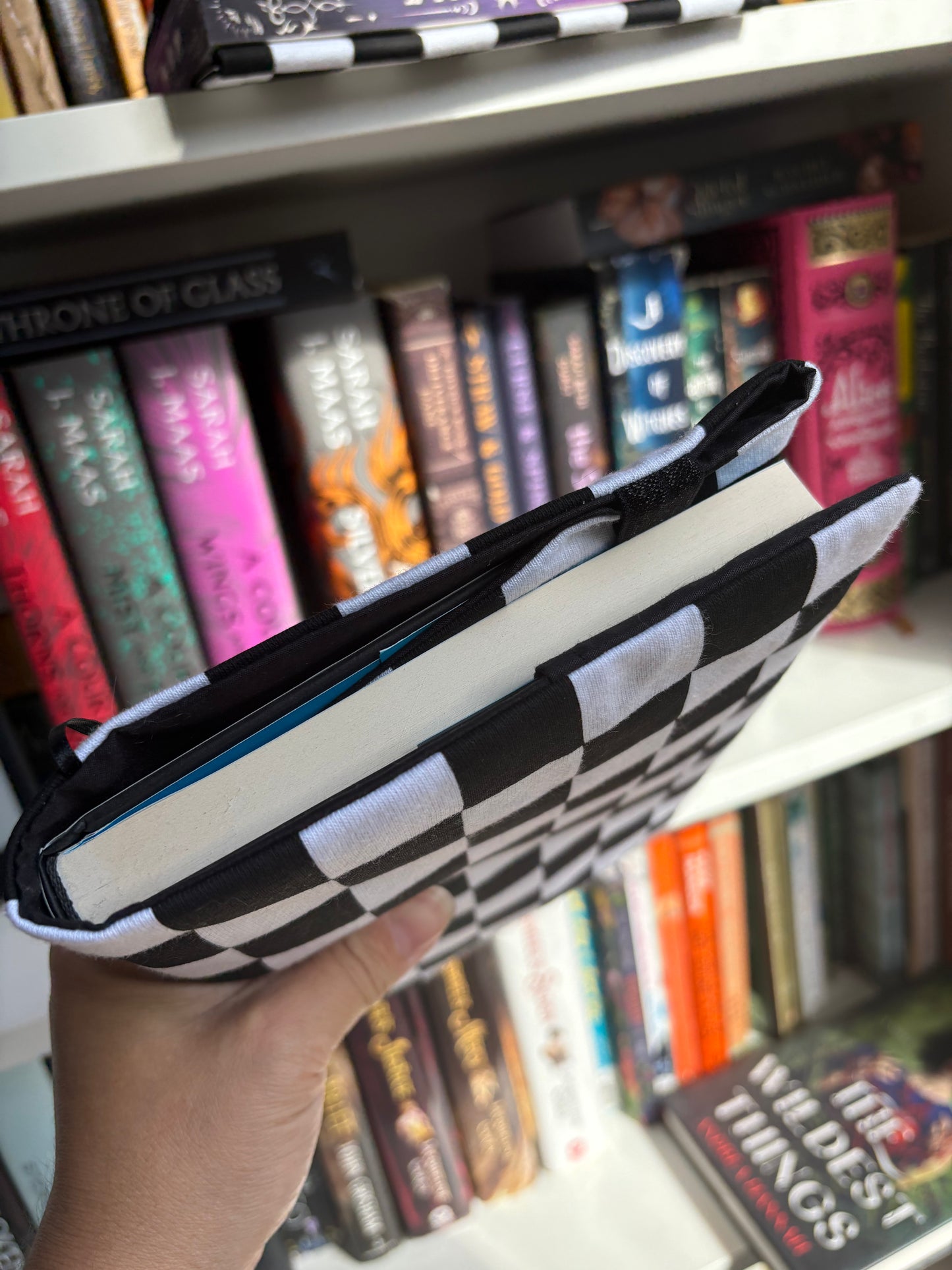 Adjustable Book Cover